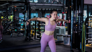  Stylish and Functional: The Key to Adaptable Women's Workout Clothing